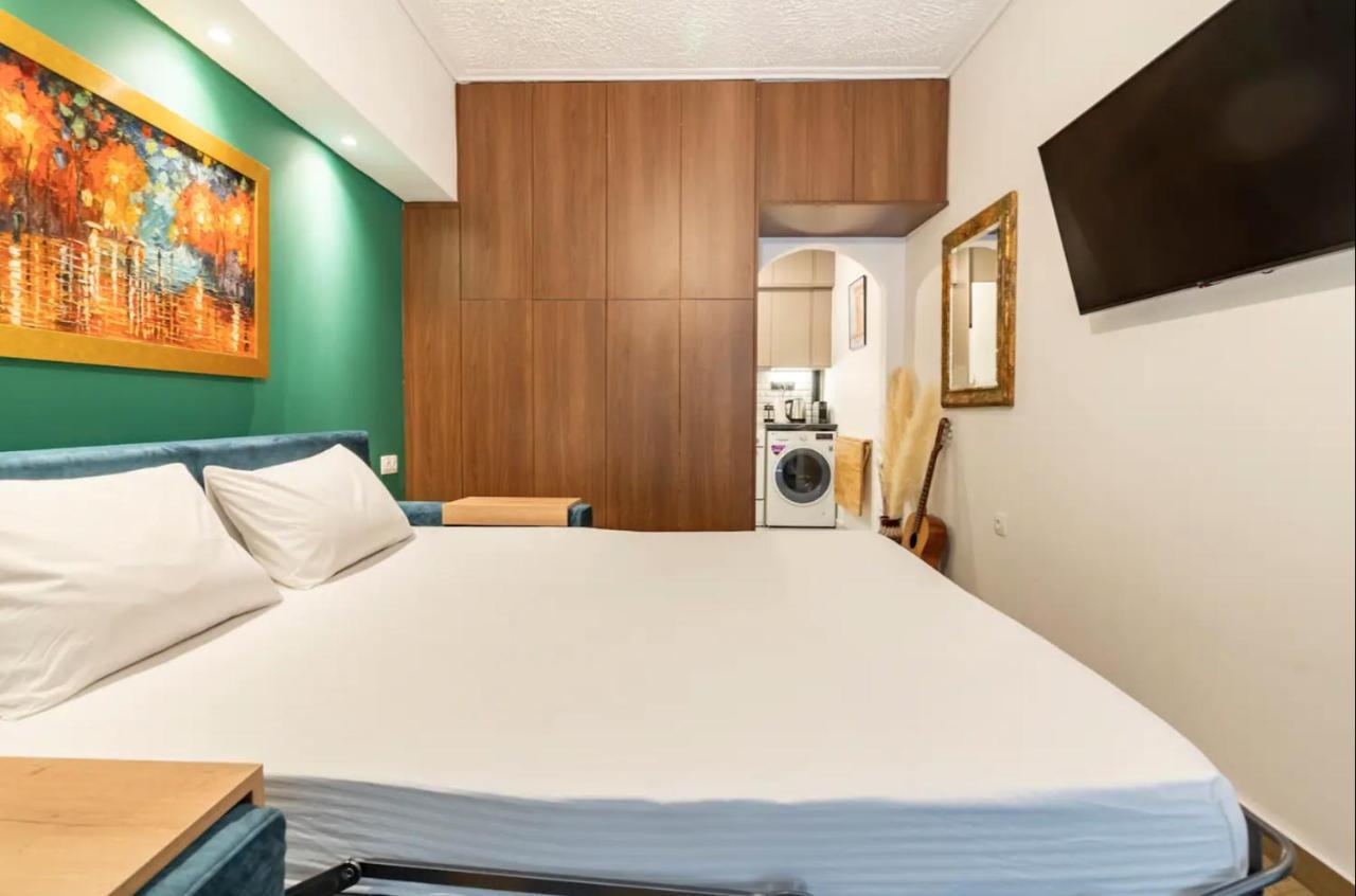 Cute Tiny Apartment In The Heart Of Flisvos Athen Exterior foto